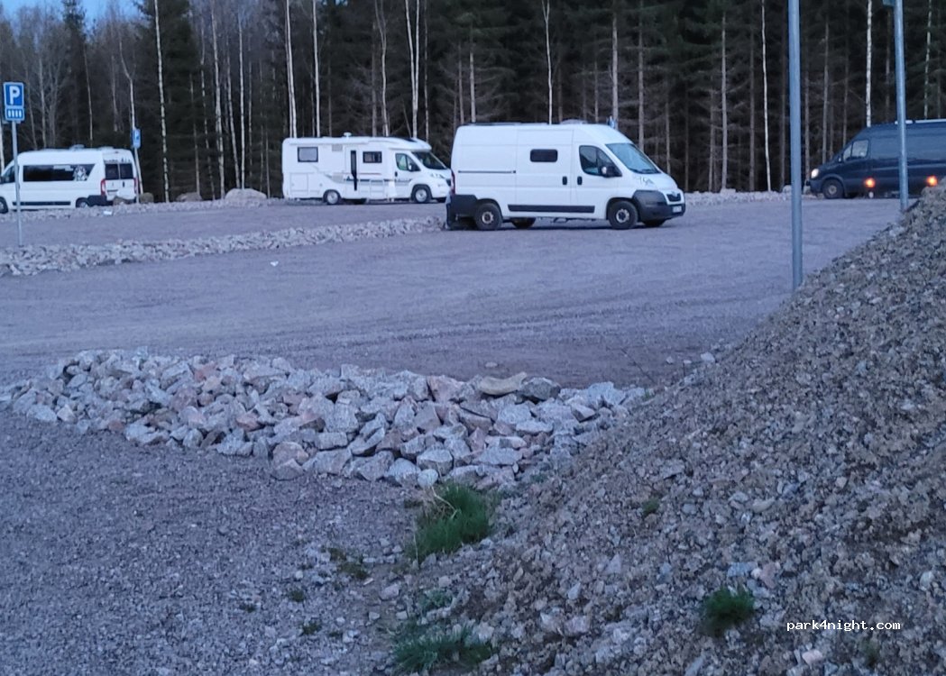 (815 91) Tierp - Unnamed Road — foto 3