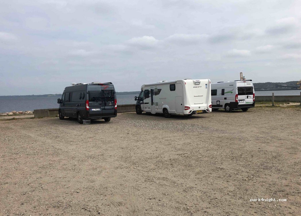 Aabenraa Autocamper P-Plads — foto