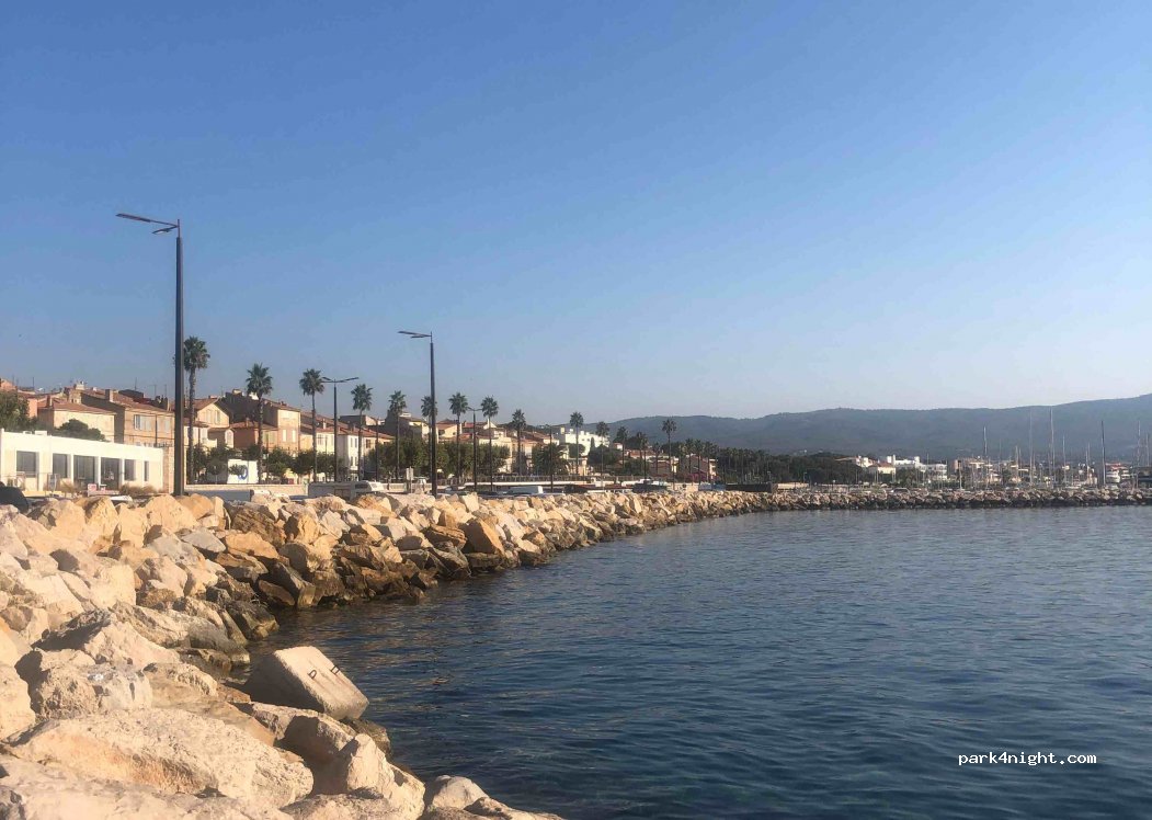 (13600) La Ciotat - Unnamed Road — foto 2