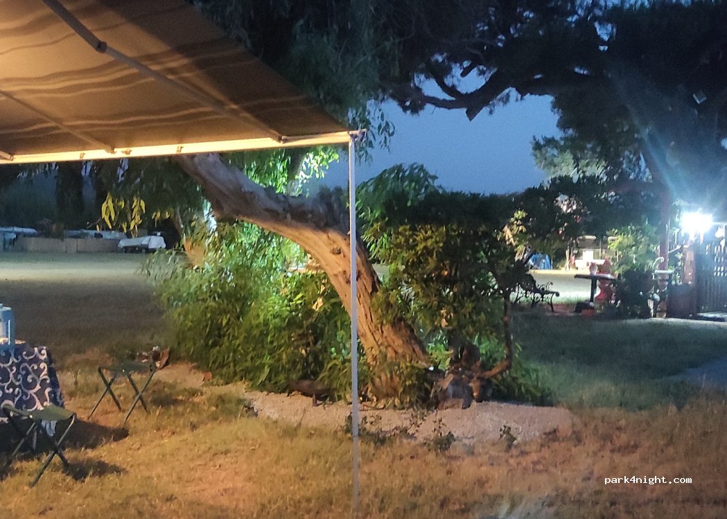 Equipped area - Stop Camper Trinacria — foto 4