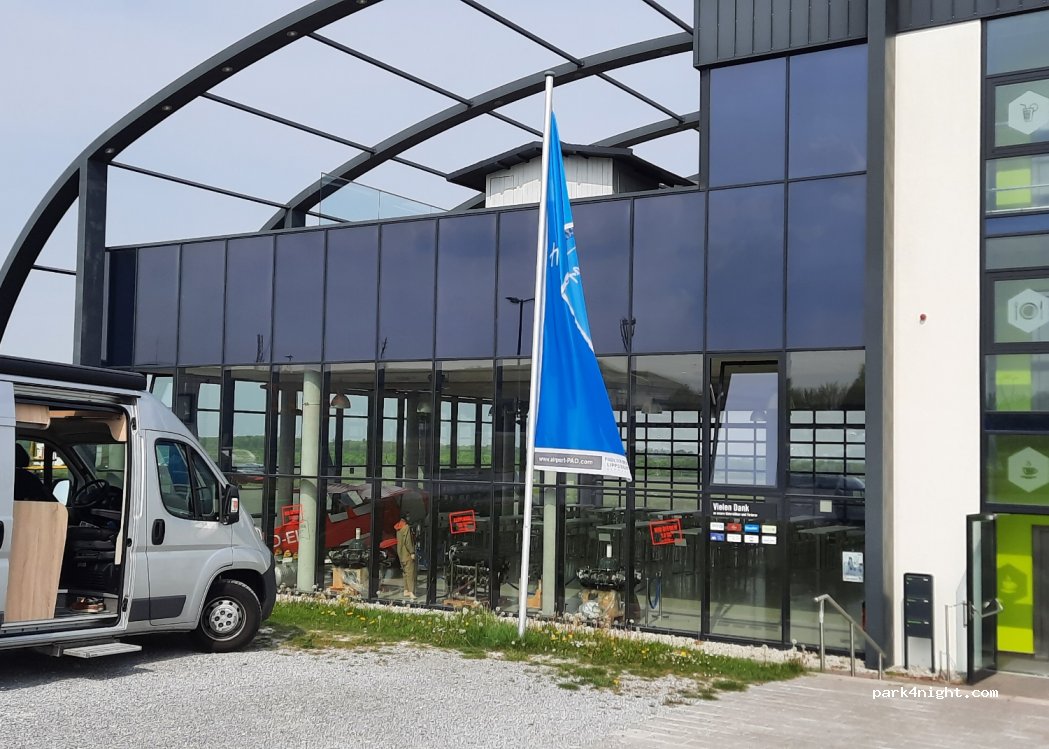 (33142) Büren - Flughafen str 33 — foto