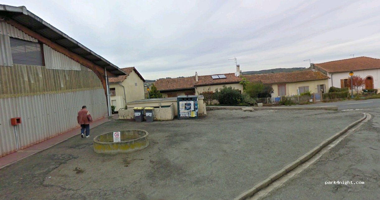 (31430) Le Fousseret - 14 Place du Paty — foto 2