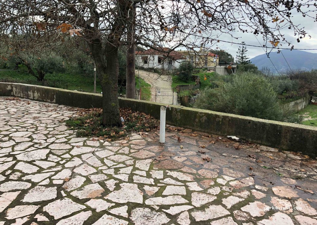 () Smertos - Unnamed Road — foto