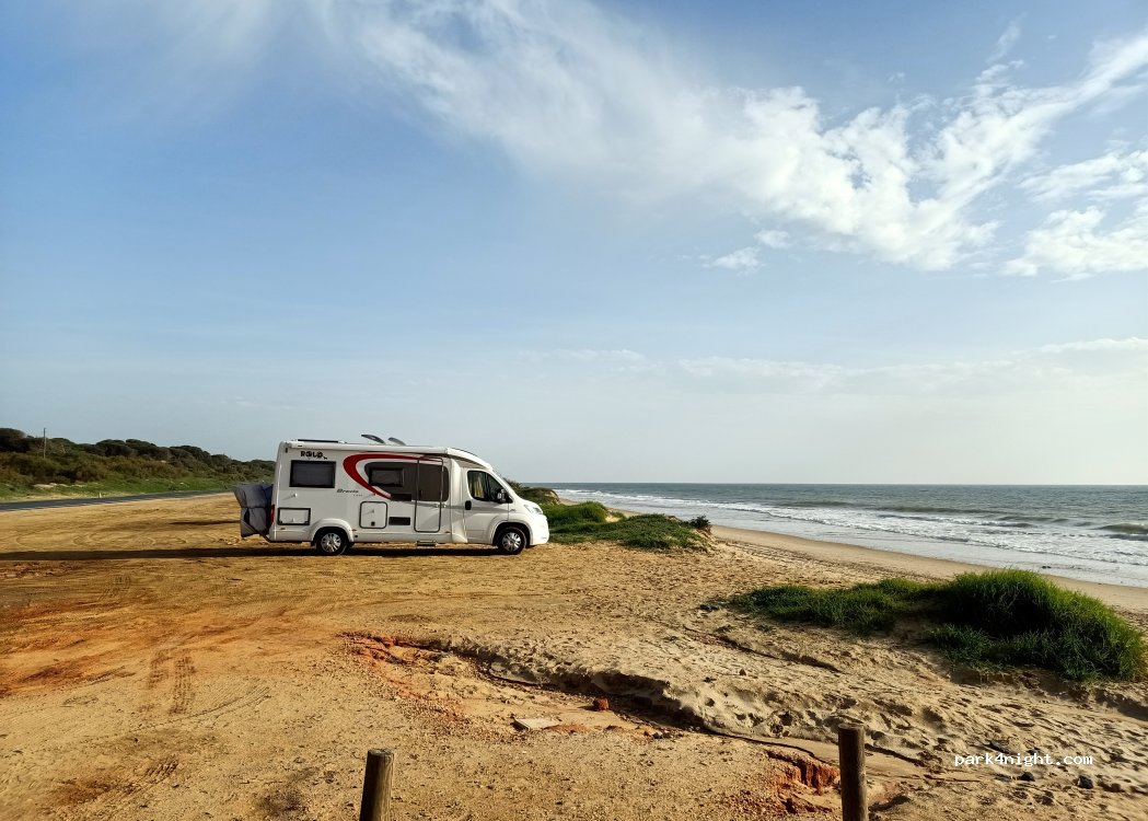 (21100) Punta Umbría - Km 9 Carretera de Portil-Punta Umbría — foto