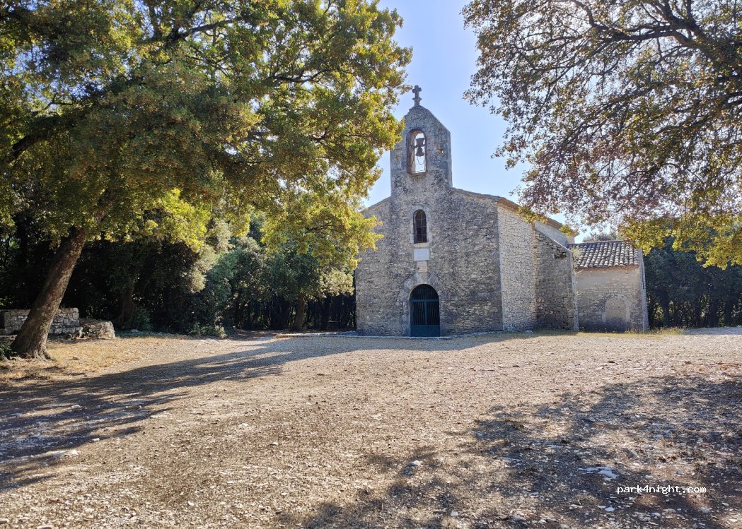 (07700) Bourg-Saint-Andéol - Chapelle de Chalon — foto 4