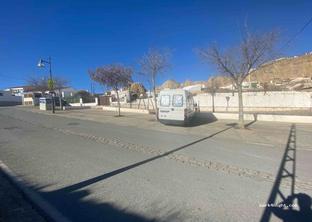 (18500) Guadix - 94 Calle Virgen de Fátima — foto 2