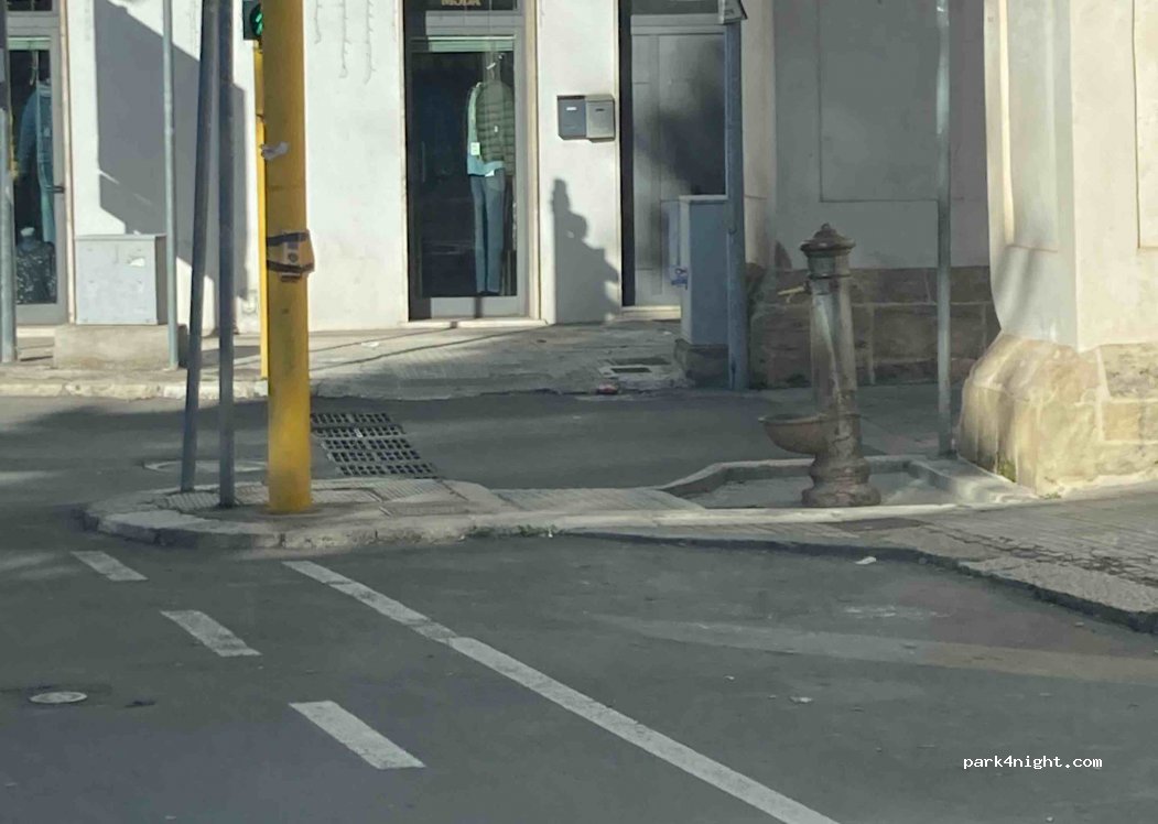 (73048) Nardò - 53 Via Roma — foto
