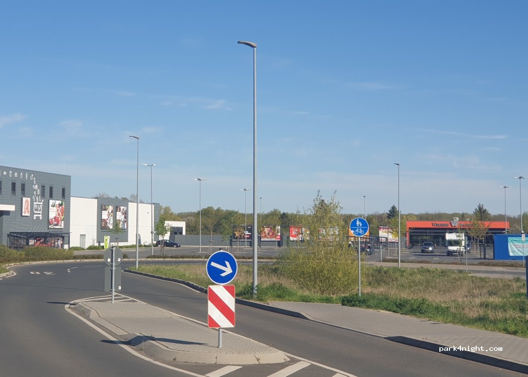 (55276) Oppenheim - 1 Am Hohen Brückenweg — foto