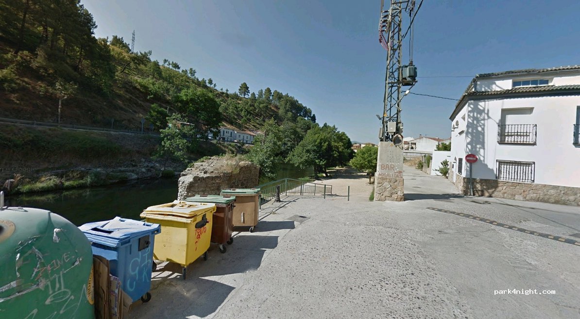 (10613) Navaconcejo - 120-134 Avenida de Extremadura — foto