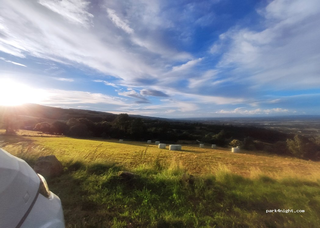(42370) Saint-Alban-les-Eaux - — foto 3