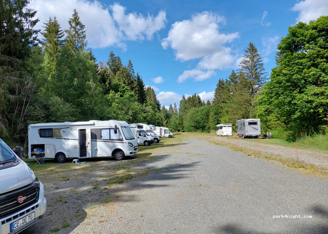 Wohnmobil-Stellplatz Alter Bahnhof Altenau — foto 2