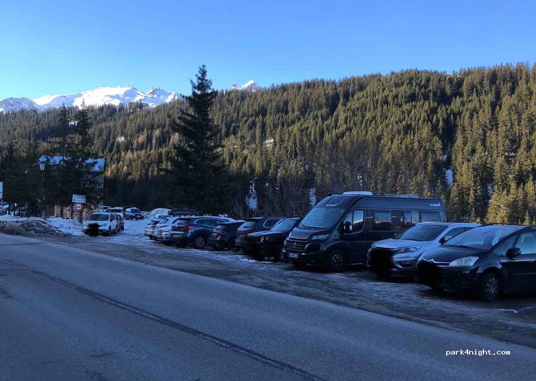 (73120) Courchevel - Rue de l'Ariondaz — foto 2