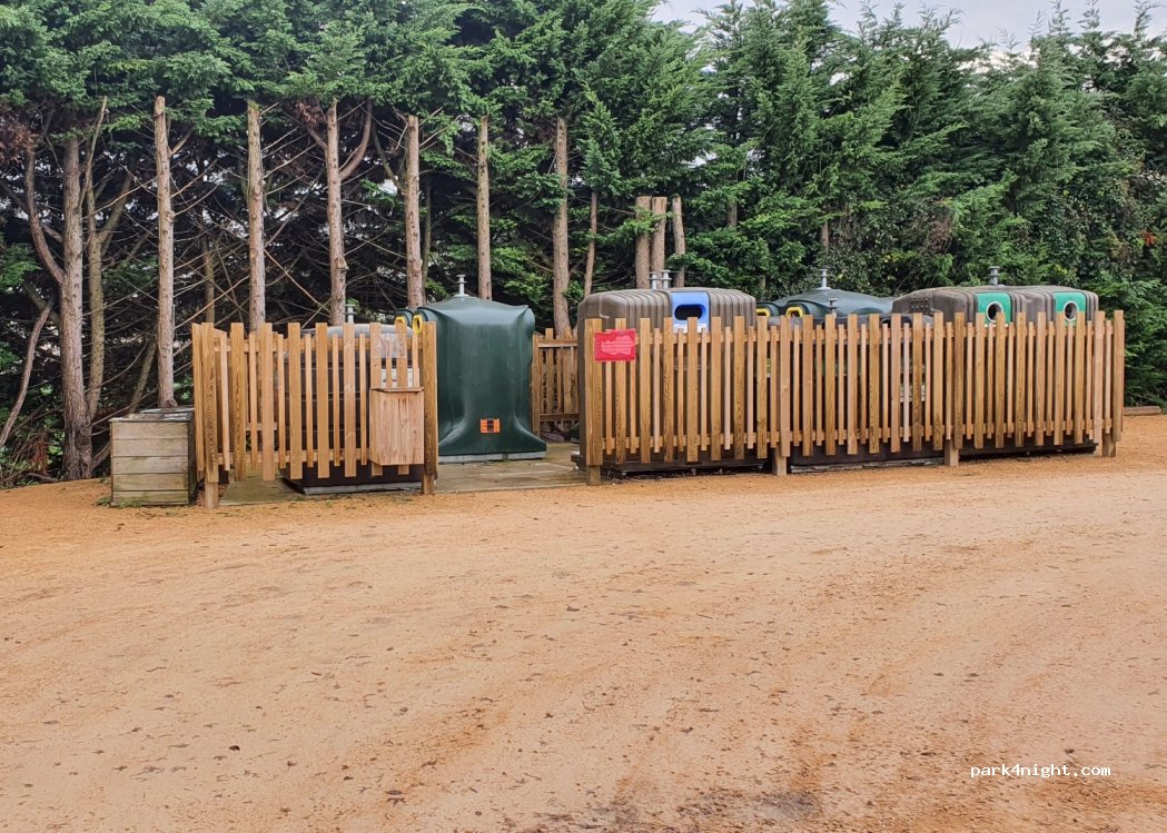 Aire de camping-cars Clessé — foto 2