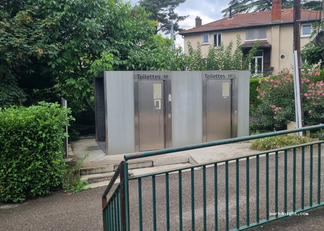 (69300) Caluire-et-Cuire - 4 Allée du Parc de la jeunesse — foto 4