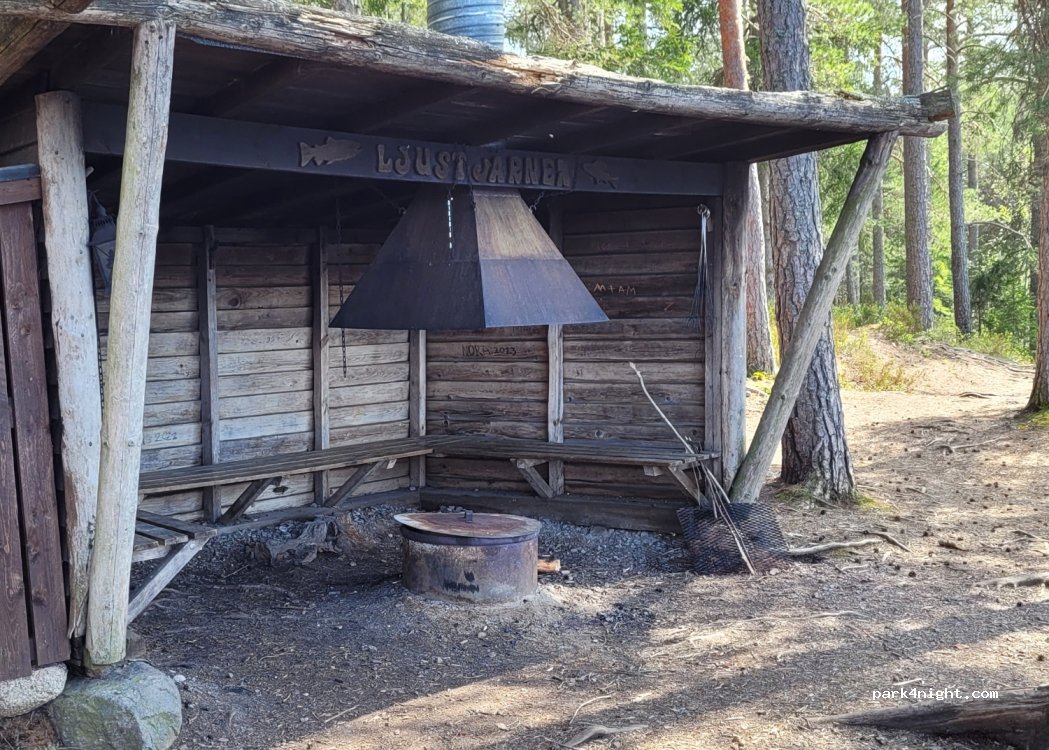 (681 94) Kristinehamn - Unnamed Road — foto 2