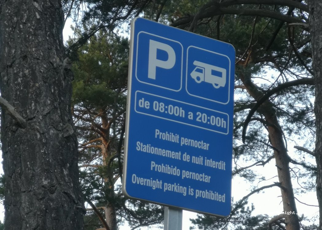 (AD700) Engolasters - Unnamed Road — foto