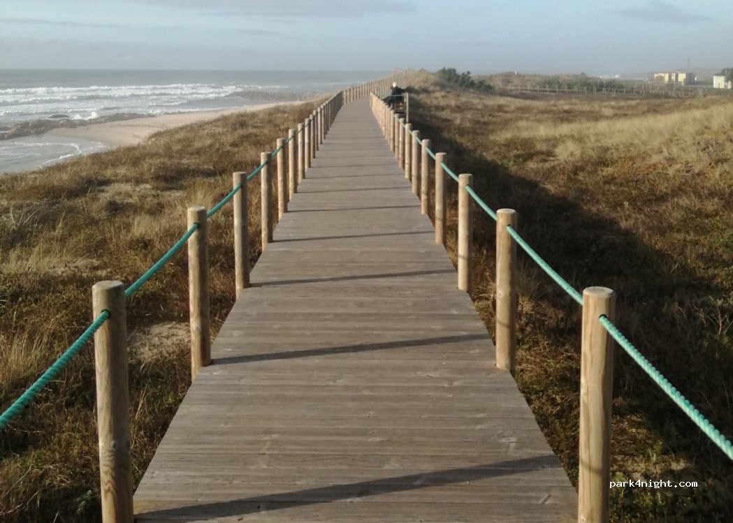 (4900) R. do Portinho - 236 Avenida da Praia — foto