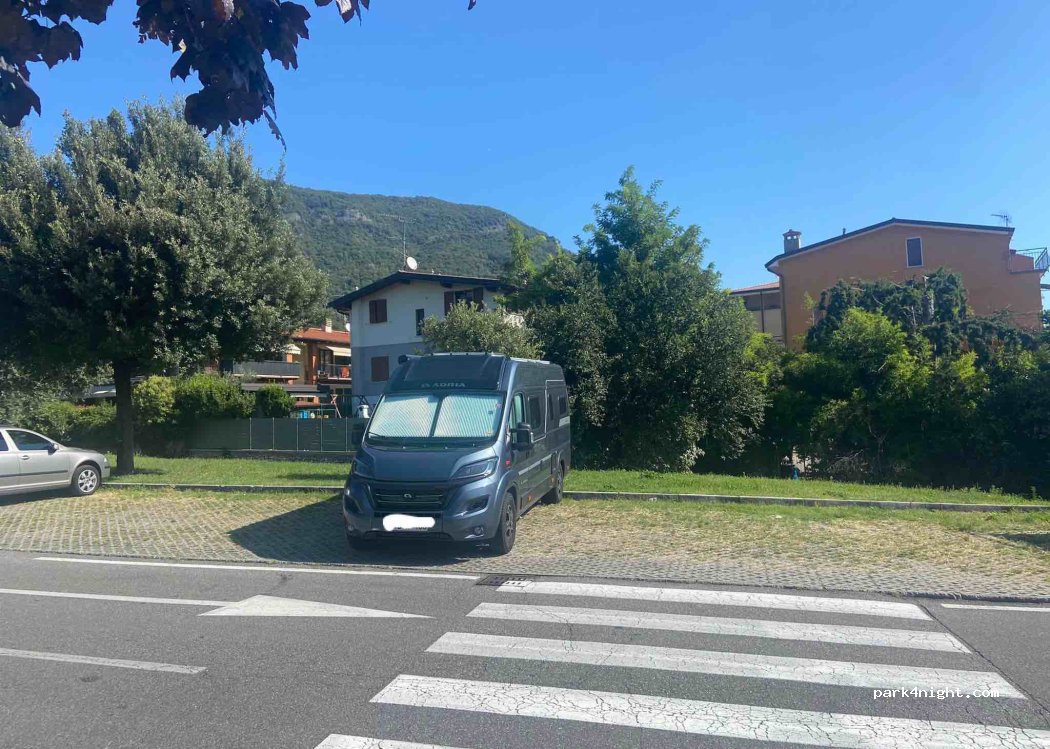 (25087) Salò - 22 Via Romualdo Turrini — foto 2