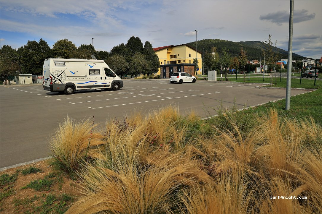(1380) Cerknica - 2a Notranjska cesta — foto 2