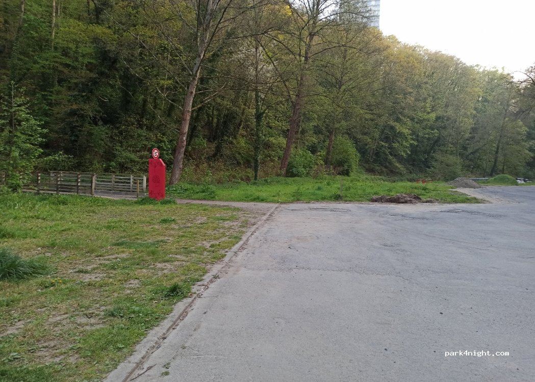 (22000) Saint-Brieuc - 21 Boulevard de Sévigné — foto 2