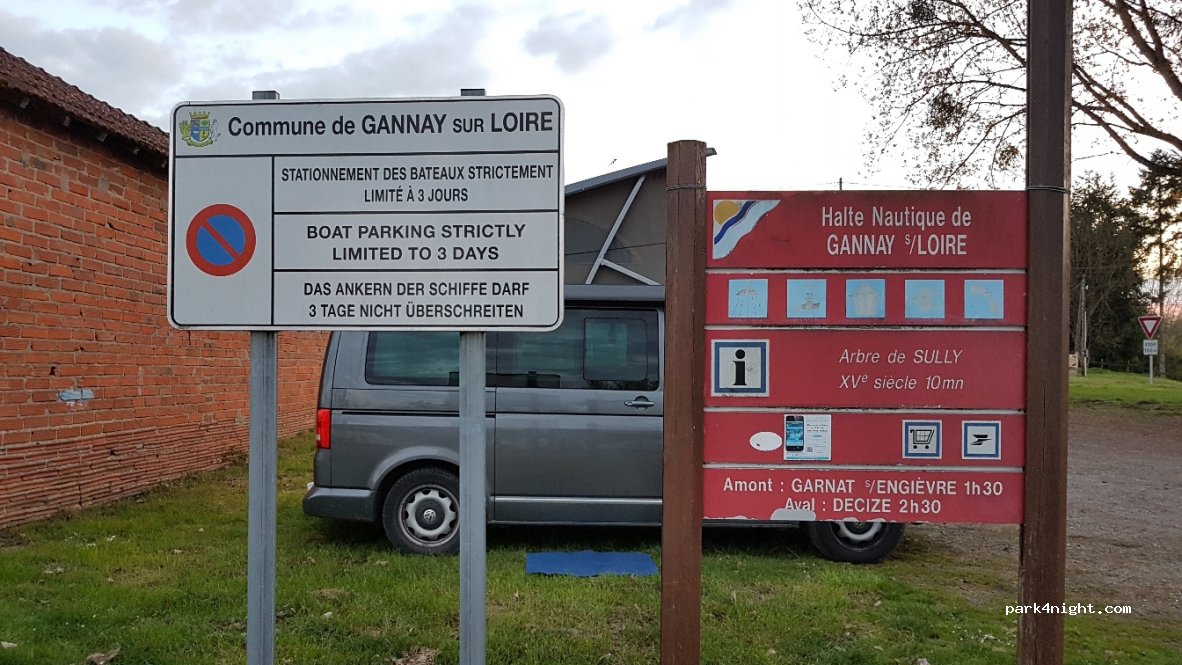 (03230) Gannay-sur-Loire - Le Port des Vanneaux — foto