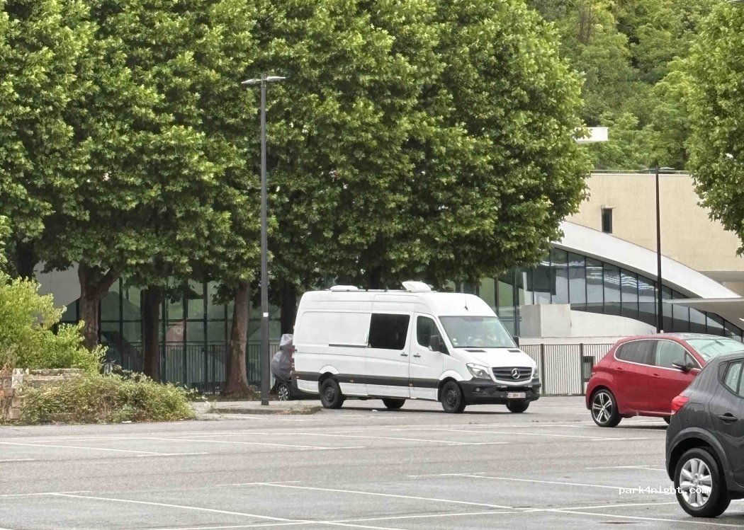 (27000) Évreux - 3 Rue du 7e Chasseur — foto