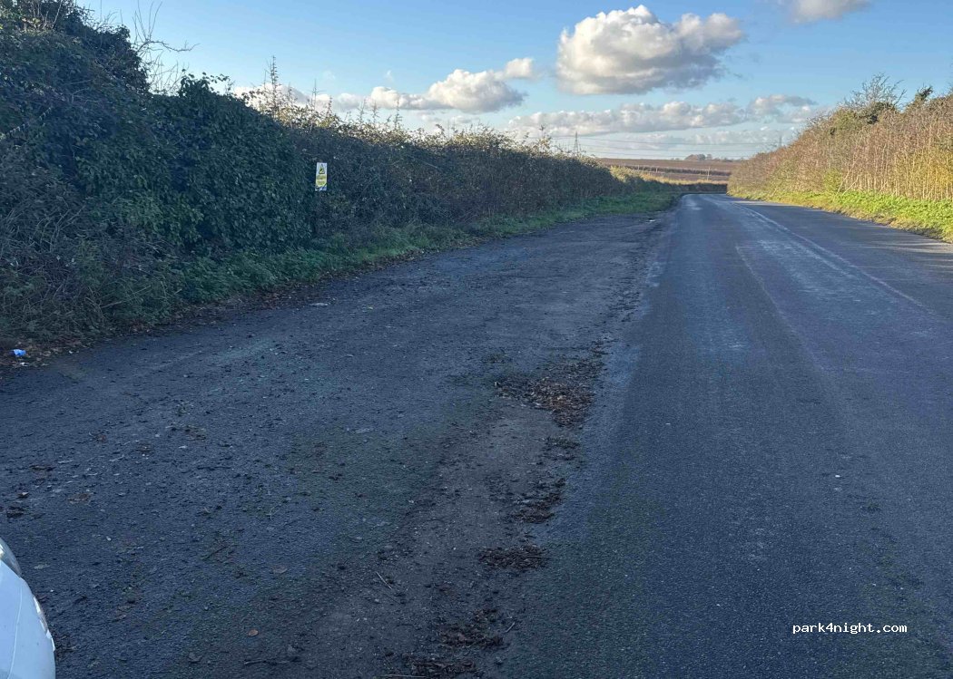 (CB21 4HD) Balsham - 10 Cambridge Road — foto