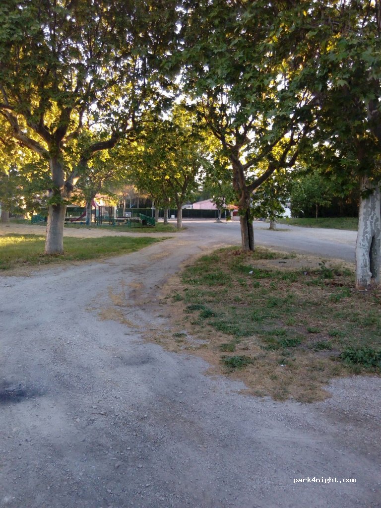(13350) Charleval - 12 Boulevard de la Durance — foto