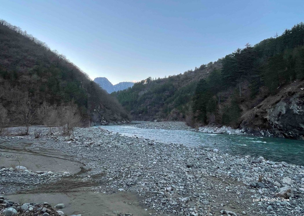 (440 10) Zagori - Eparchiaki Odos Asfaka - Vrisochoriou — foto