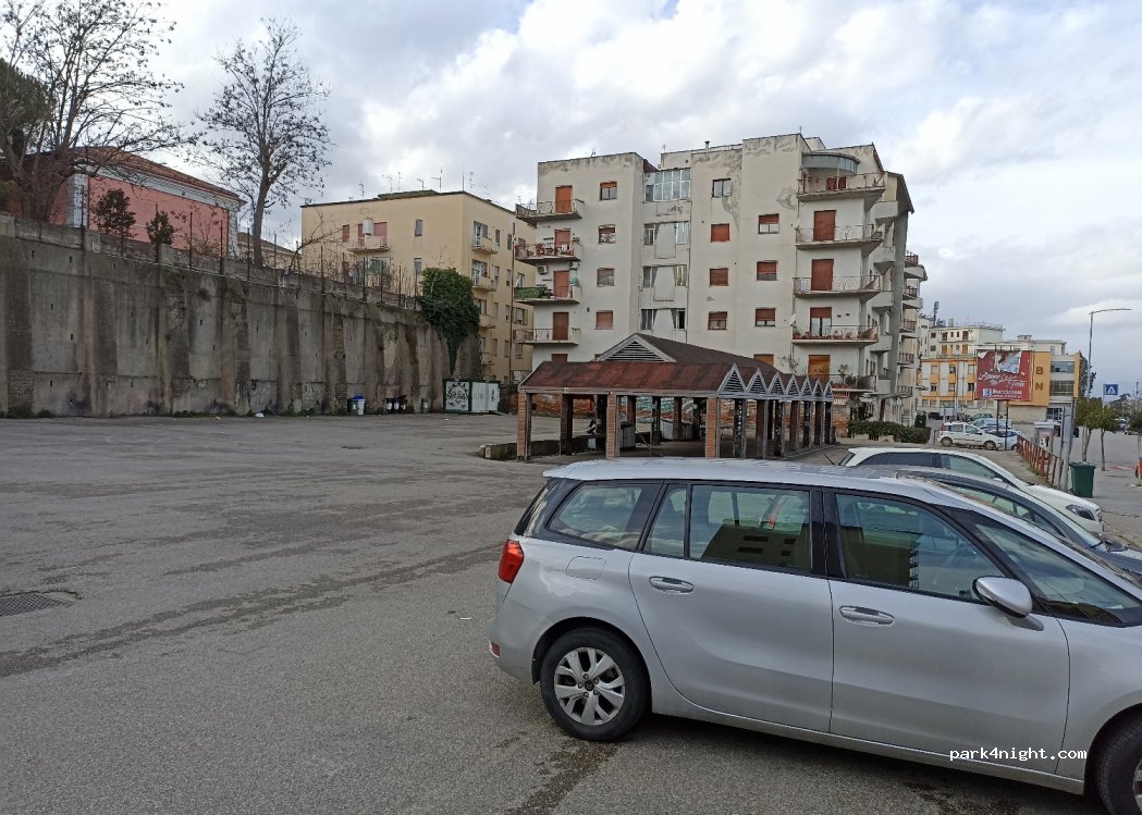 (82100) Benevento - 8 Viale Antonio Mellusi — foto