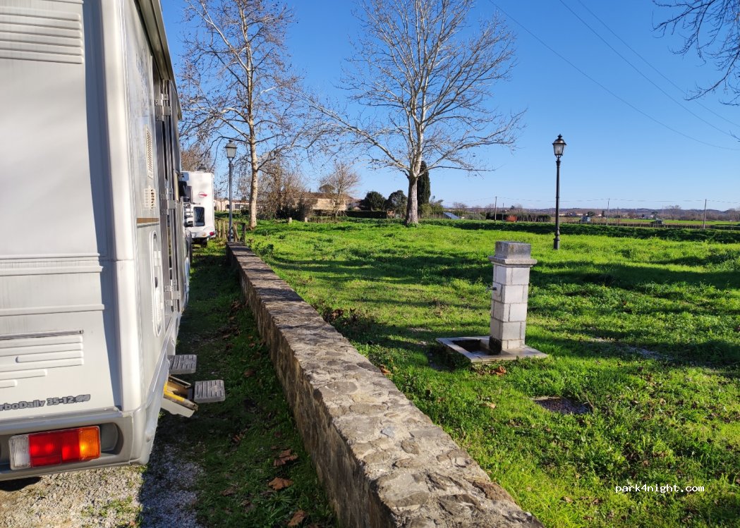 (56010) Vicopisano - 1A Piazza Gattai — foto 4