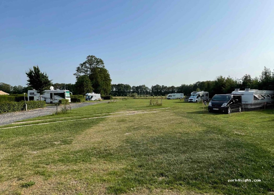 Camperplaats wijngaard Baan — foto 2