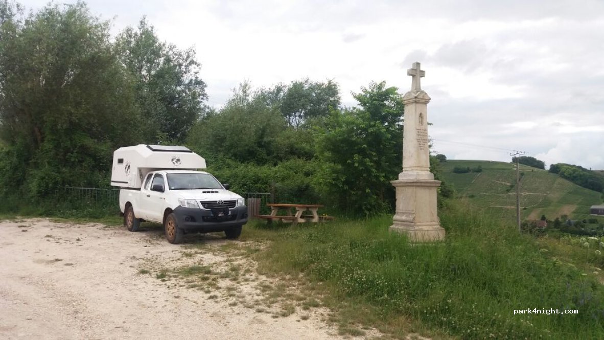 (18300) Sancerre - 1196 Les Gaudes — foto