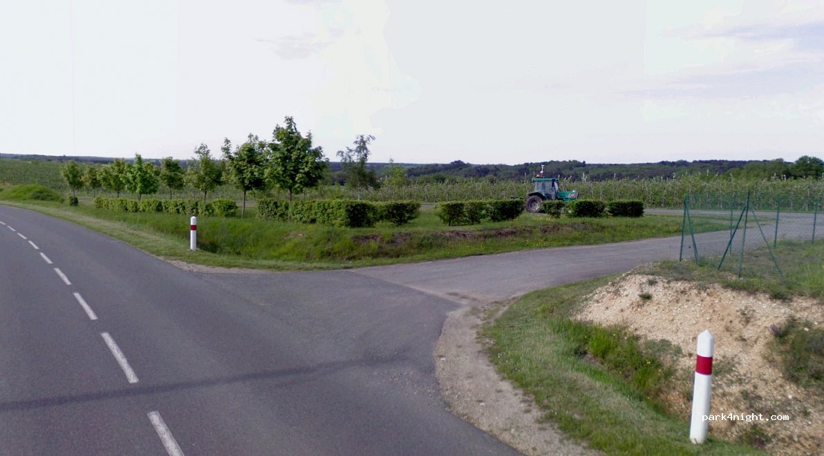 (37350) Le Grand-Pressigny - D42 — foto