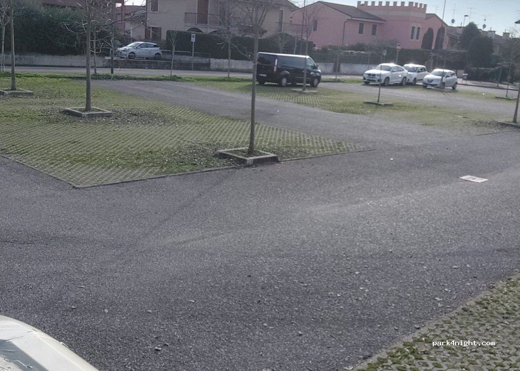 (37060) Lugagnano - 15 Via Dora Riparia — foto