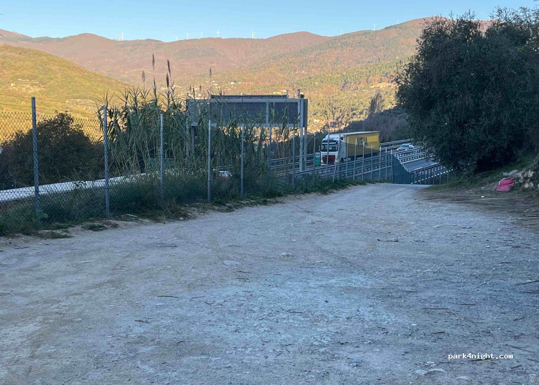 (17024) Finale Ligure - 14 Località San Bernardo — foto 2