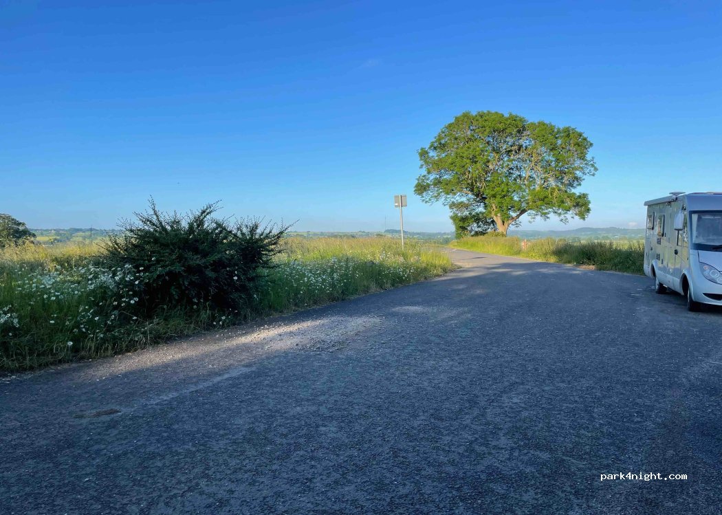 (BS39 6TS) Rush Hill - A39 — foto