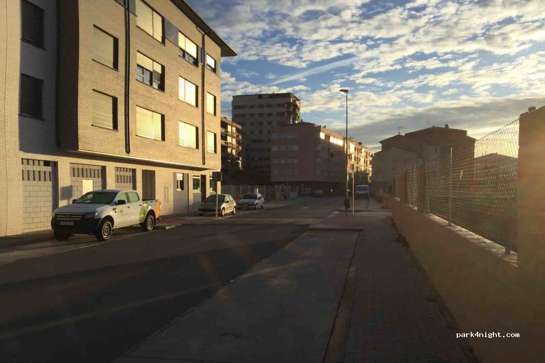 (19300) Molina de Aragón - 43 Paseo los Adarves — foto 3