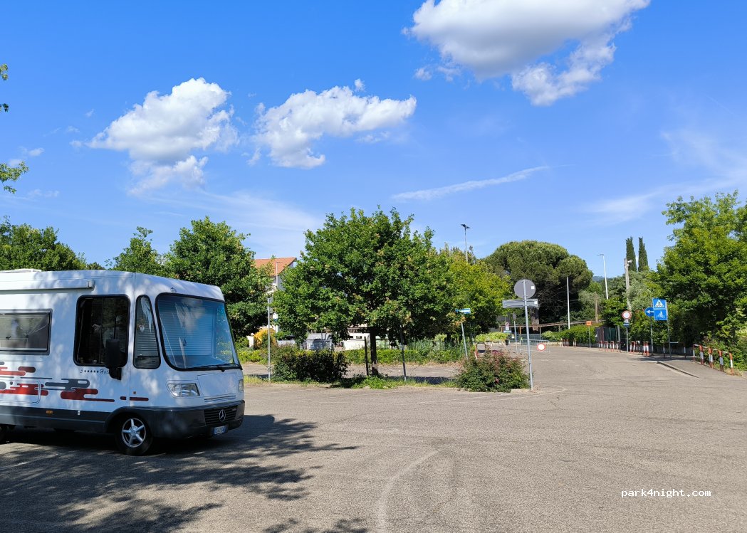 (52100) Arezzo - 19 Via Angelo Tricca — foto 4