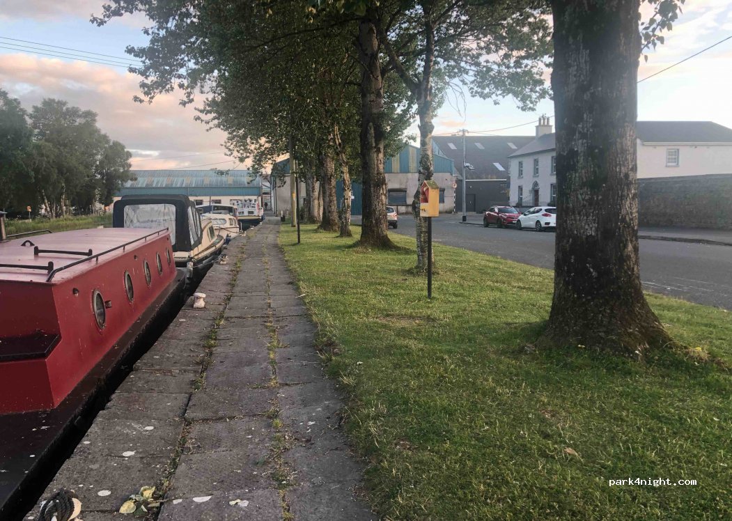 (R35 Y7P1) Tullamore - Saint Brigid's Place — foto 2