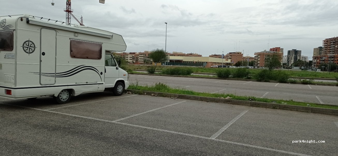 (74100) Taranto - Viale Giordano Bruno — foto