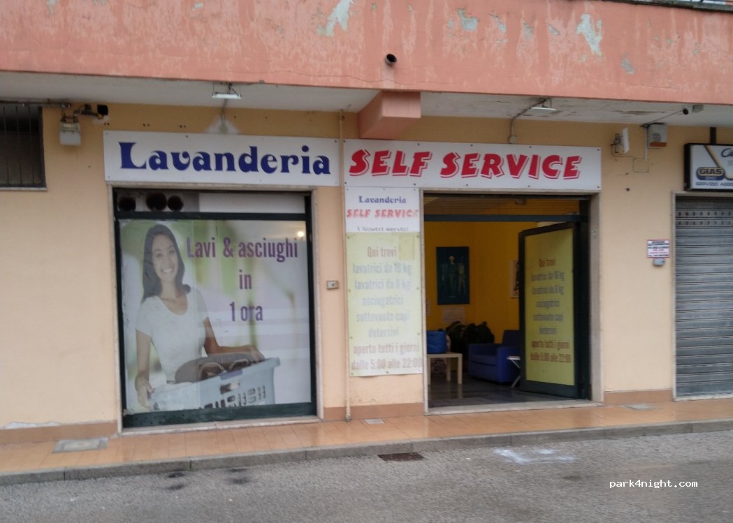 (84047) Capaccio Scalo - 133 Via Magna Graecia — foto