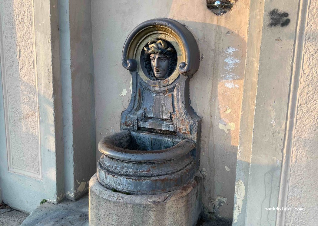 (20200) Bastia - 15 Rue du Ponteto — foto