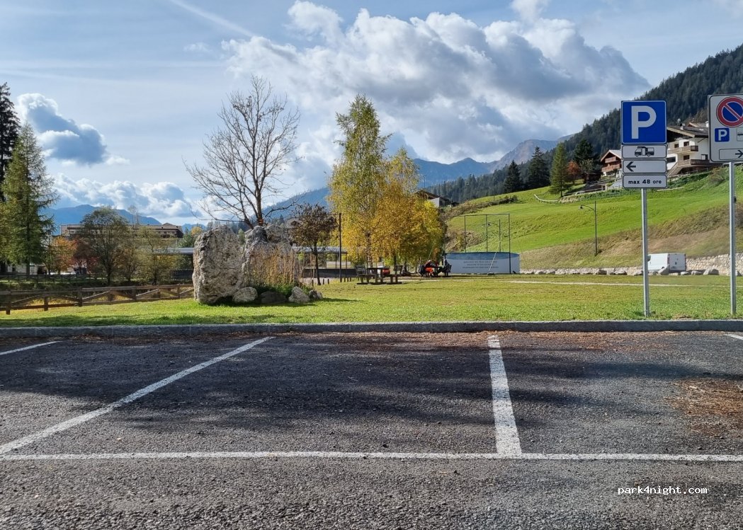 (38036) Sèn Jan di Fassa - Strada Dolomites — foto
