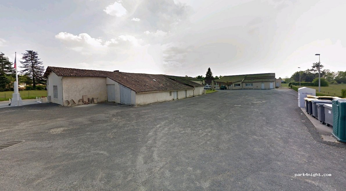 (17130) Souméras - Les Grands Champs — foto