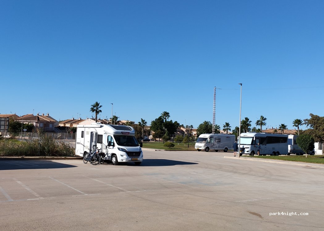 (30710) Los Alcázares - 7 Calle N.Ribera-M — foto 3