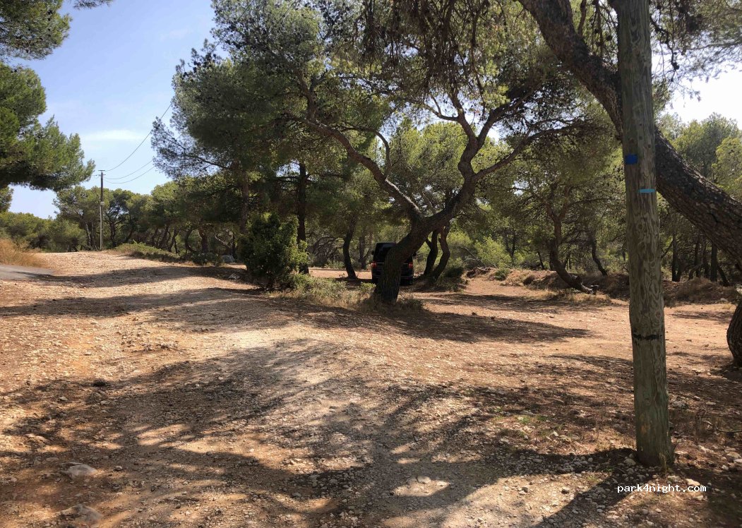 (13820) Ensuès-la-Redonne - Unnamed Road — foto 3