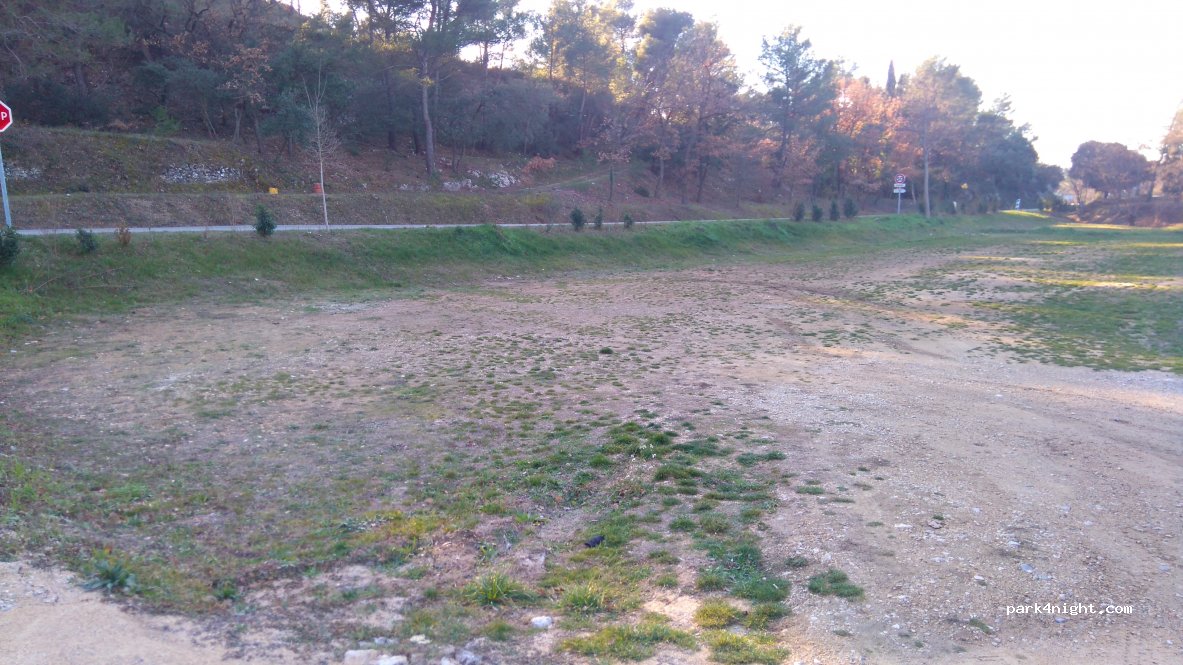 (13640) La Roque-d'Anthéron - D 561A — foto 2