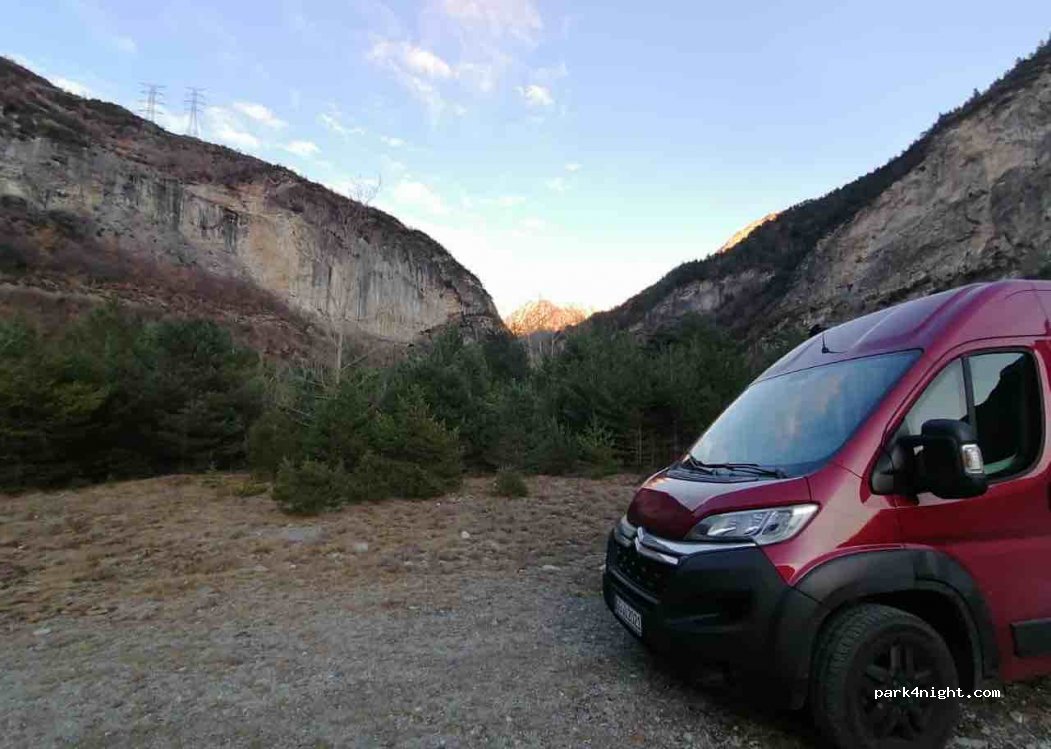 (22487) Montanuy - 23 Lugar Afueras — foto