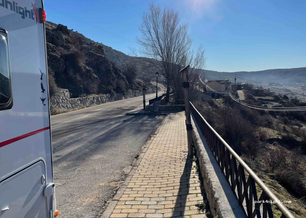 (16870) Beteta - 17 Carretera Tobar — foto